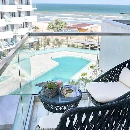 Alegria - Infinity Pool & Apartment