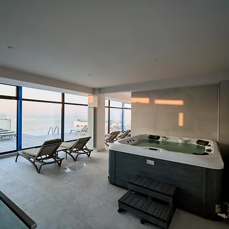 La Cappuccina - Infinity Pool & Năvodari