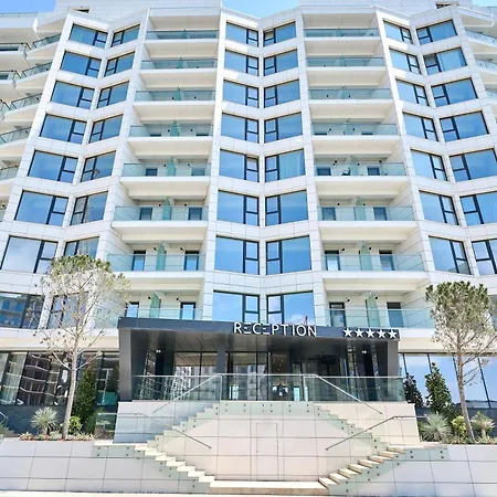 Appartement La Cappuccina - Infinity Pool &